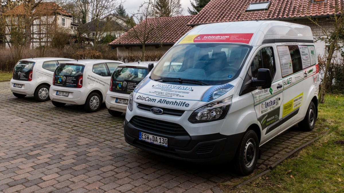 Neuer Kleinbus dank Sponsoren