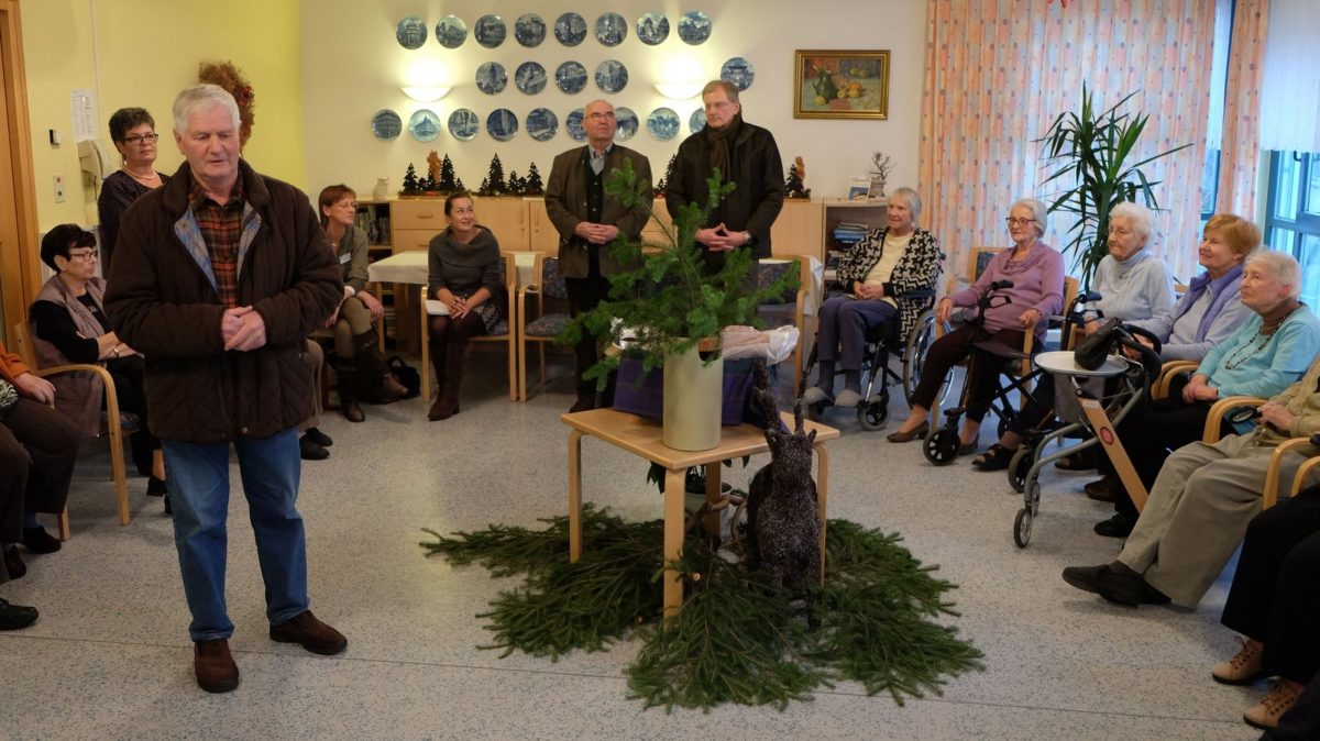 Jadgverein Hubertus Eschwege spendet zwei Rehe zu Weihnachten